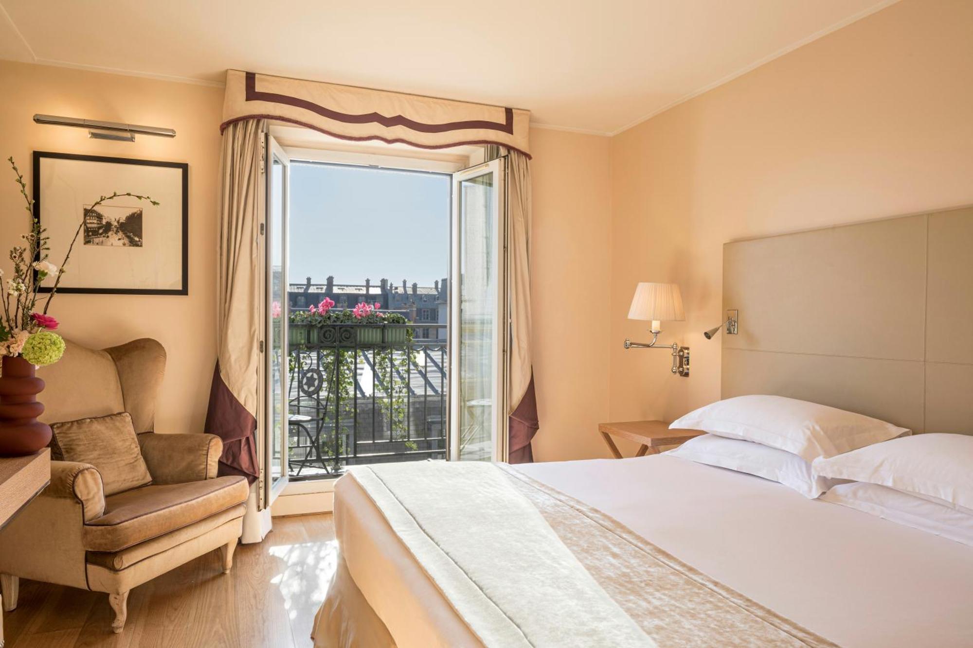 Deluxe Tweepersoonskamer met Balkon